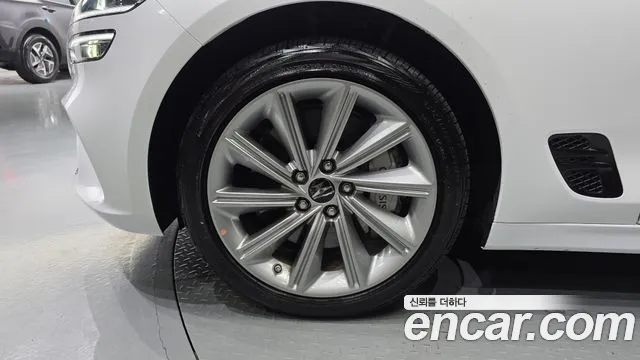 Genesis G70 2025 thumb 5