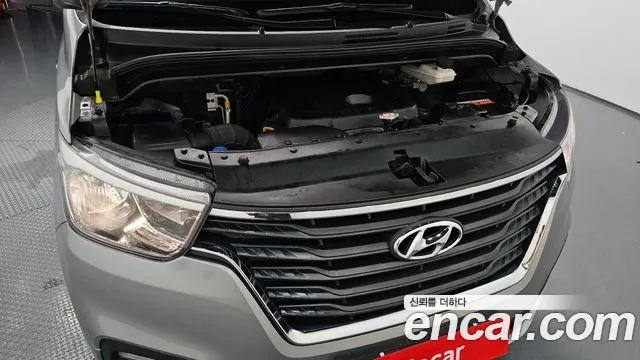 Hyundai Starex 2018 thumb 6