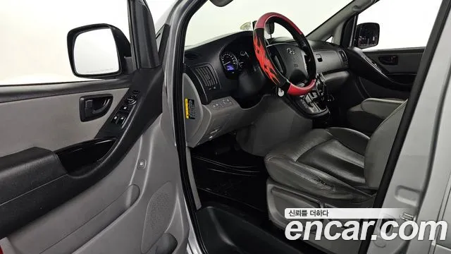 Hyundai Starex 2018 thumb 11