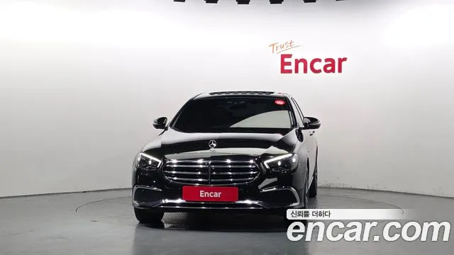 Mercedes-Benz E-Класс 2021 thumb 3