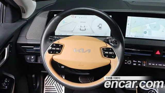 Kia EV6 2023 thumb 10
