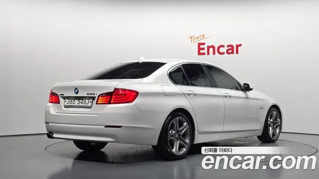 BMW 5 серии 2013 thumb 2
