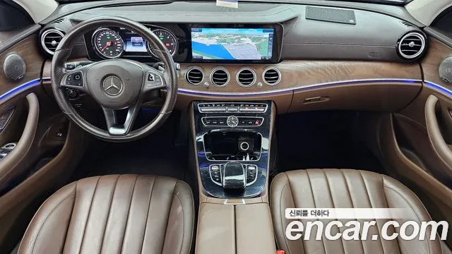 Mercedes-Benz E-Класс 2016 thumb 6