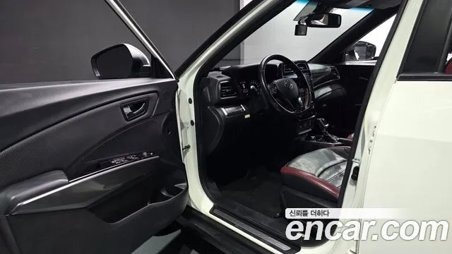 KG_Mobility_Ssangyong TIBOLI 2019 thumb 10