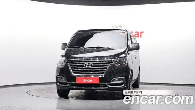 Hyundai Starex 2018 thumb 3