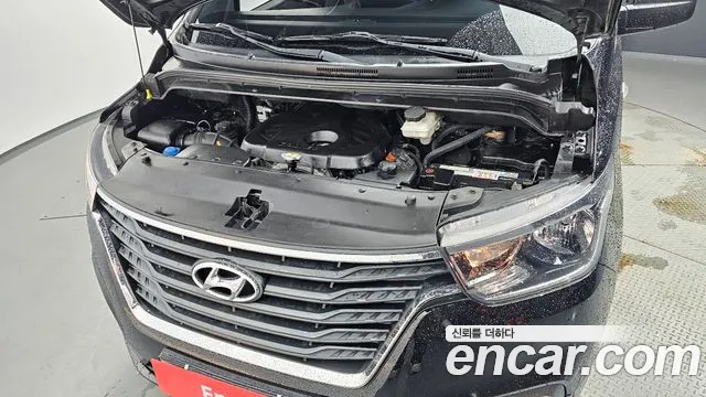 Hyundai Starex 2018 thumb 6
