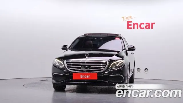 Mercedes-Benz E-Класс 2017 thumb 3