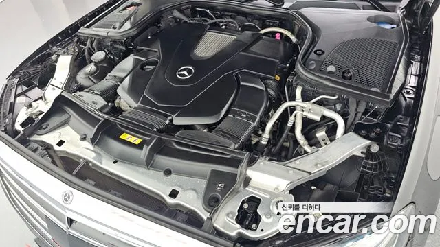 Mercedes-Benz E-Класс 2017 thumb 6