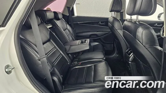 Kia Sorento 2015 thumb 12