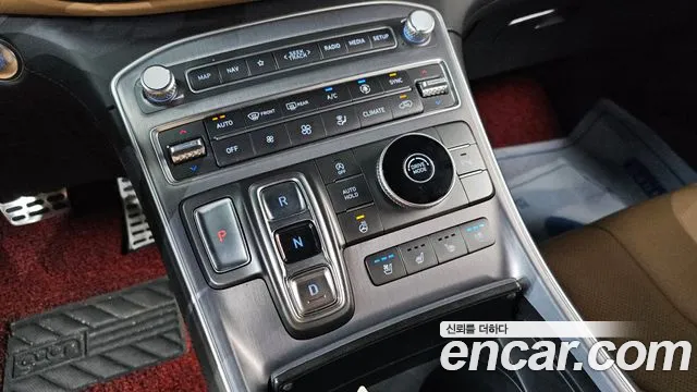 Hyundai Santa Fe 2021 thumb 9