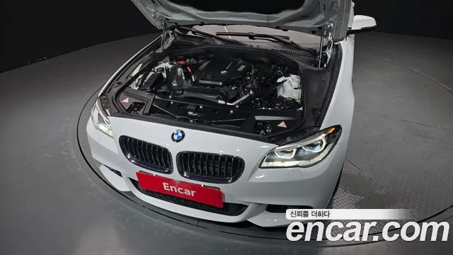 BMW 5 серии 2016 thumb 6