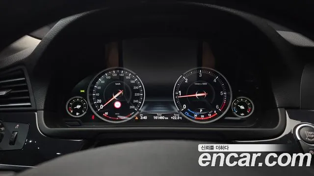 BMW 5 серии 2016 thumb 8