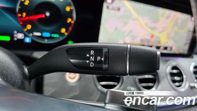 Mercedes-Benz E-Класс 2021 thumb 9