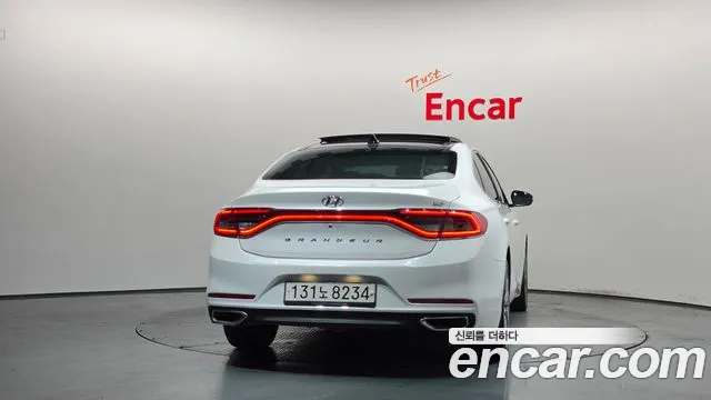 Hyundai Grandeur 2018 thumb 4