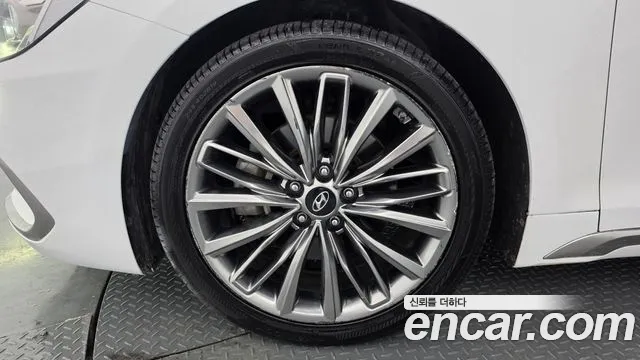 Hyundai Grandeur 2018 thumb 5