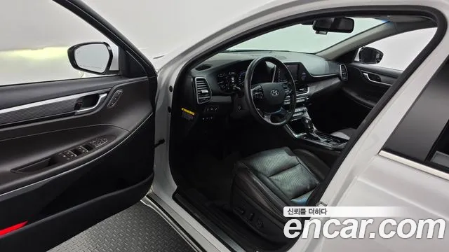 Hyundai Grandeur 2018 thumb 10