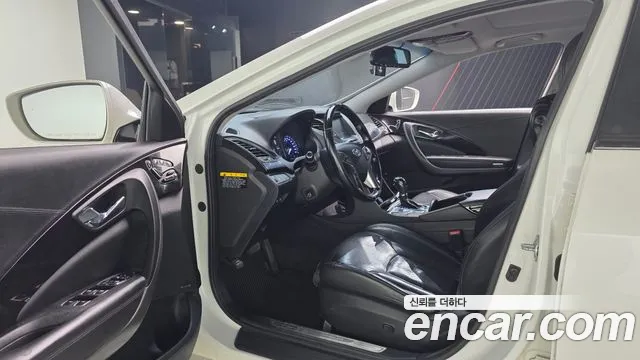 Hyundai Grandeur 2014 thumb 10