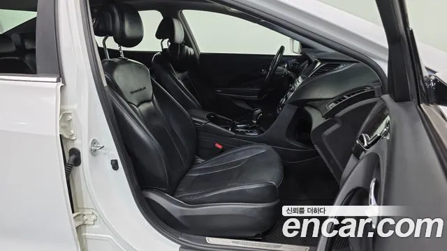Hyundai Grandeur 2014 thumb 11