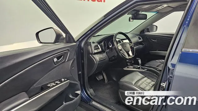 KG_Mobility_Ssangyong TIBOLI 2015 thumb 10