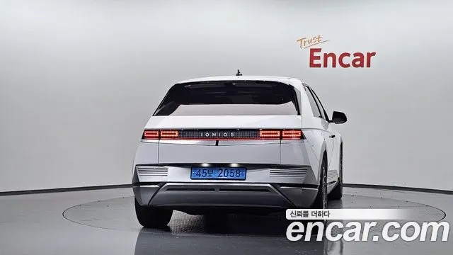 Hyundai IONIQ 5 2022 thumb 3