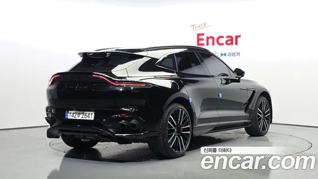 Astonmartin DBX 2023 thumb 2