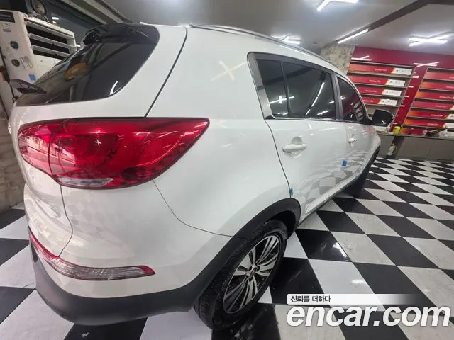 Kia Sportage 2015 thumb 2