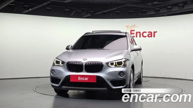 BMW X1 2017 thumb 3