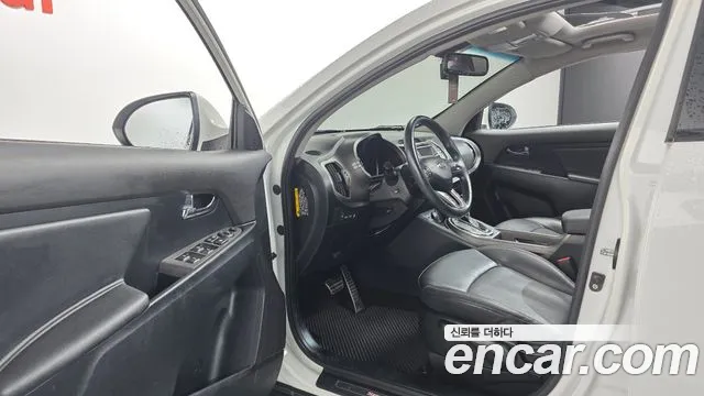 Kia Sportage 2013 thumb 12