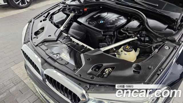 BMW 5 серии 2018 thumb 6