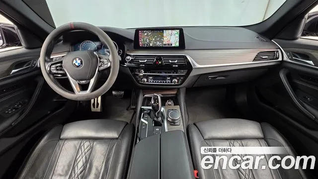 BMW 5 серии 2018 thumb 7