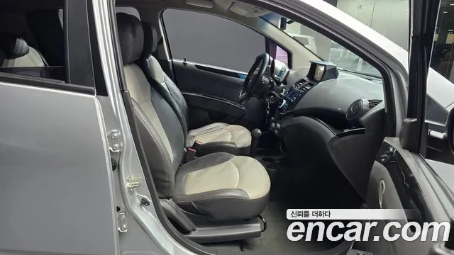 Chevrolet Spark 2011 thumb 11