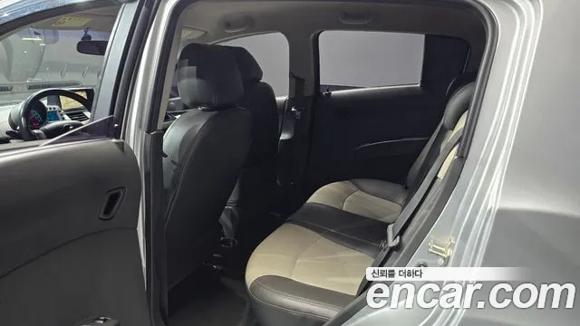 Chevrolet Spark 2011 thumb 12