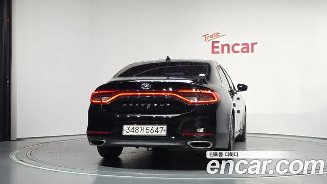 Hyundai Grandeur 2017 thumb 4