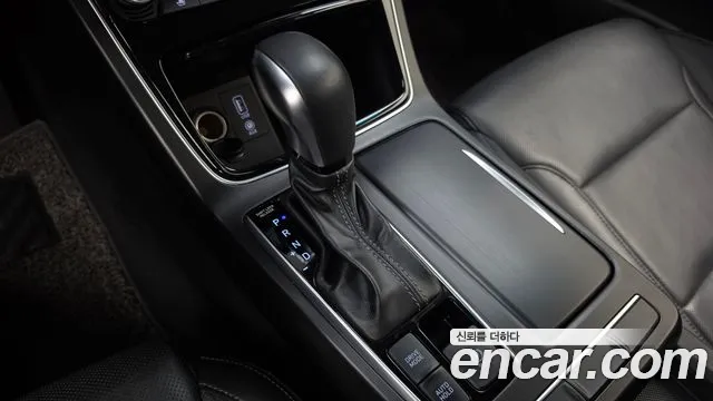 Hyundai Grandeur 2017 thumb 9