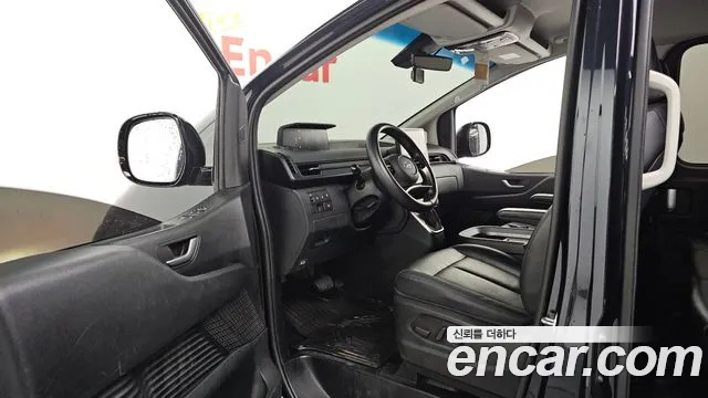 Hyundai Staria 2021 thumb 10