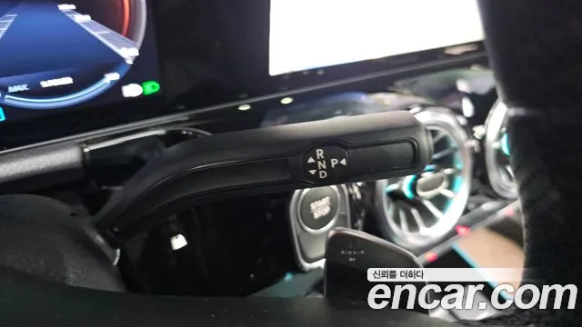 Mercedes-Benz EQA 2023 thumb 9