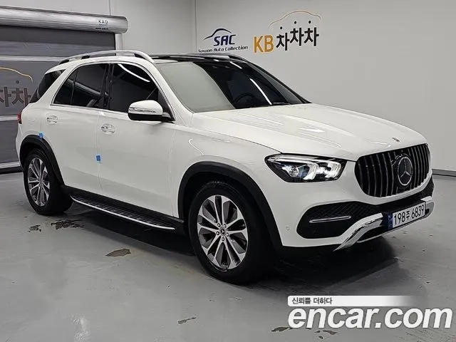 Mercedes-Benz GLE 2023 thumb 4