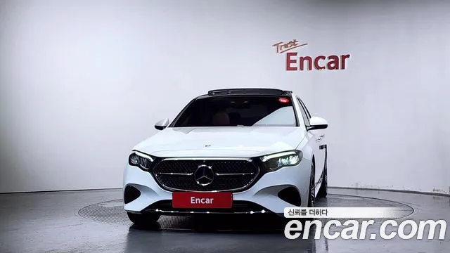 Mercedes-Benz E-Класс 2024 thumb 3