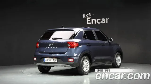 Hyundai Venue 2022 thumb 2