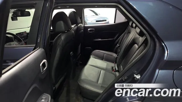Hyundai Venue 2022 thumb 12
