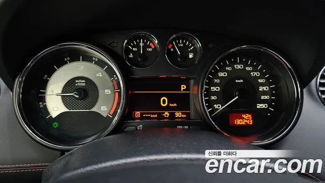 Peugeot RCZ 2013 thumb 8