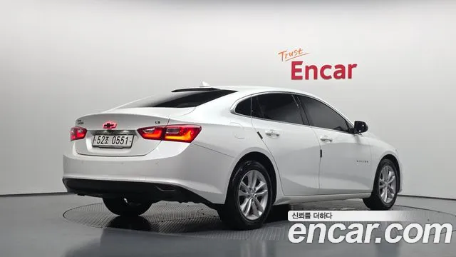 Chevrolet Malibu 2016 thumb 2