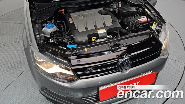 Volkswagen Polo 2014 thumb 6