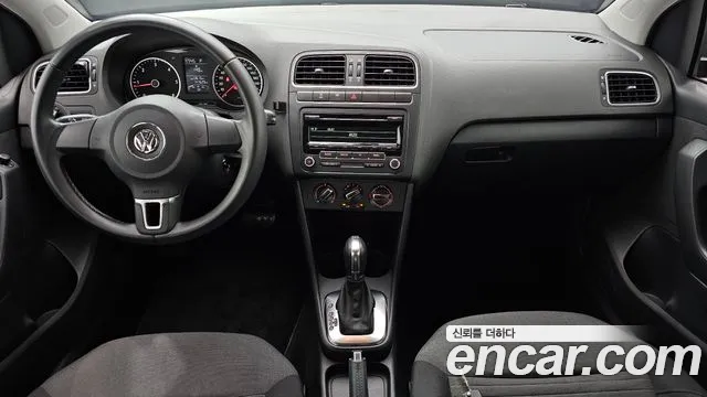 Volkswagen Polo 2014 thumb 7