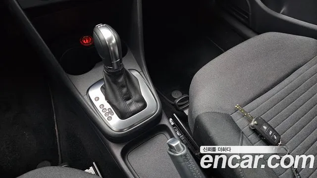 Volkswagen Polo 2014 thumb 9