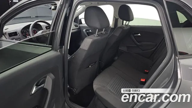 Volkswagen Polo 2014 thumb 12