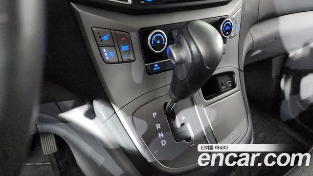 Hyundai Starex 2020 thumb 9