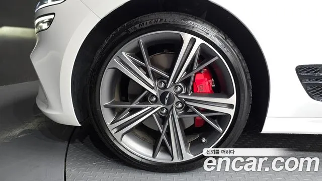 Genesis G70 2024 thumb 5