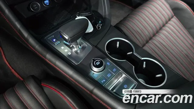 Genesis G70 2024 thumb 9