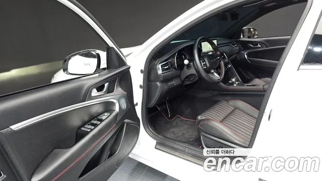 Genesis G70 2024 thumb 10